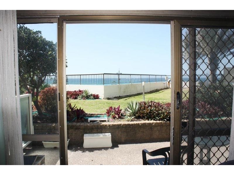 202/9 Trickett Street, Surfers Paradise QLD 4217