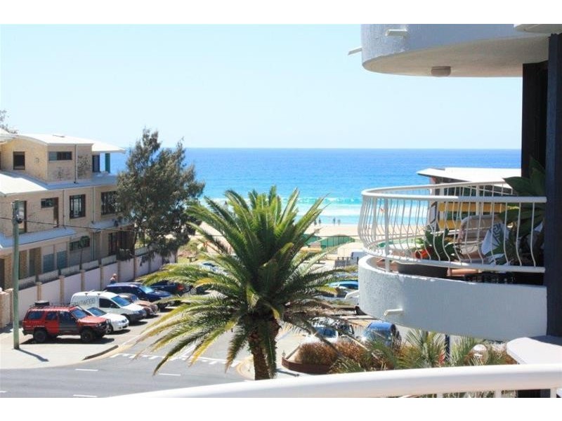 4 Thornton Street, Surfers Paradise QLD 4217