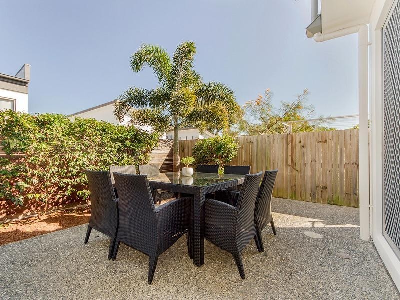3/132 Eugaree Street, Southport QLD 4215