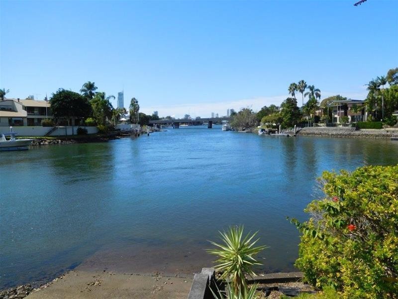 6 Emu Court, Sorrento QLD 4217