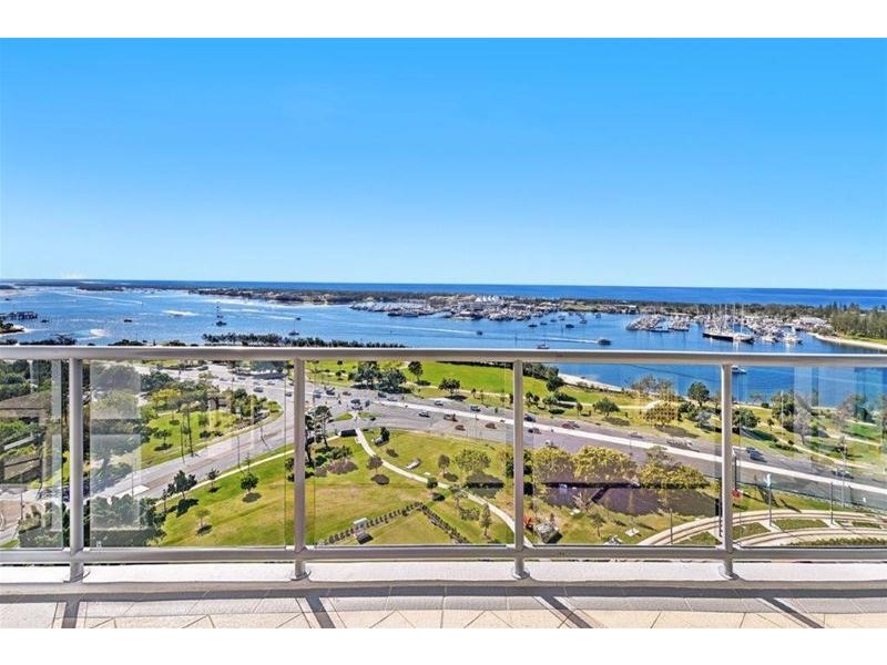 2004/1 Como Crescent, Southport QLD 4215