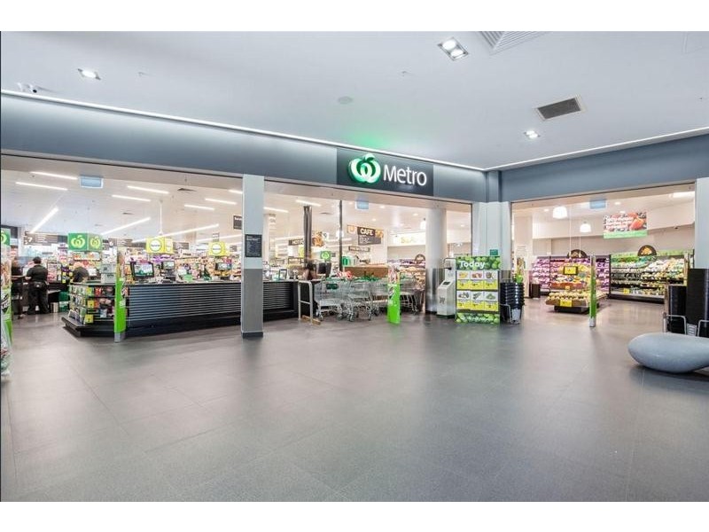 2004/1 Como Crescent, Southport QLD 4215