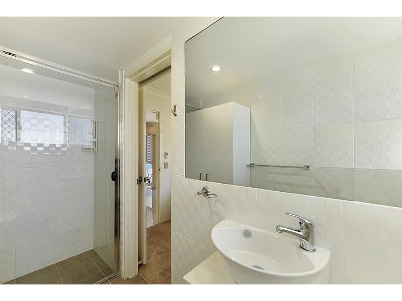 8/11 Federick Street, Surfers Paradise QLD 4217