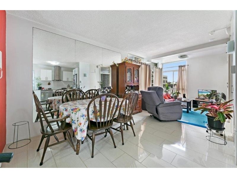 1D/34  Hanlan Street, Surfers Paradise QLD 4217