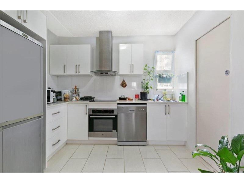 1D/34  Hanlan Street, Surfers Paradise QLD 4217