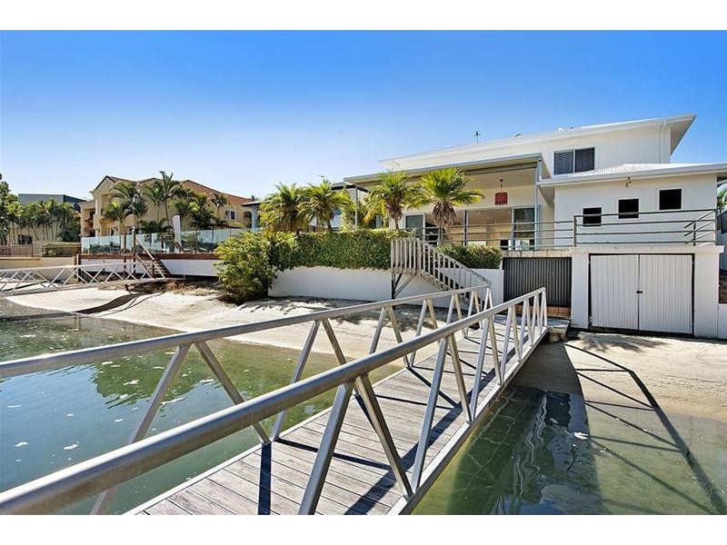 22 Seafarer Court, Paradise Waters QLD 4217