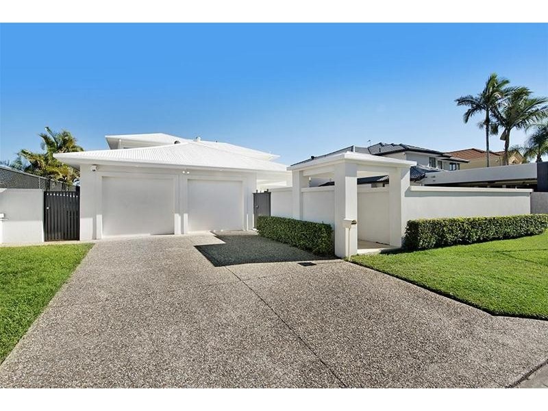 22 Seafarer Court, Paradise Waters QLD 4217