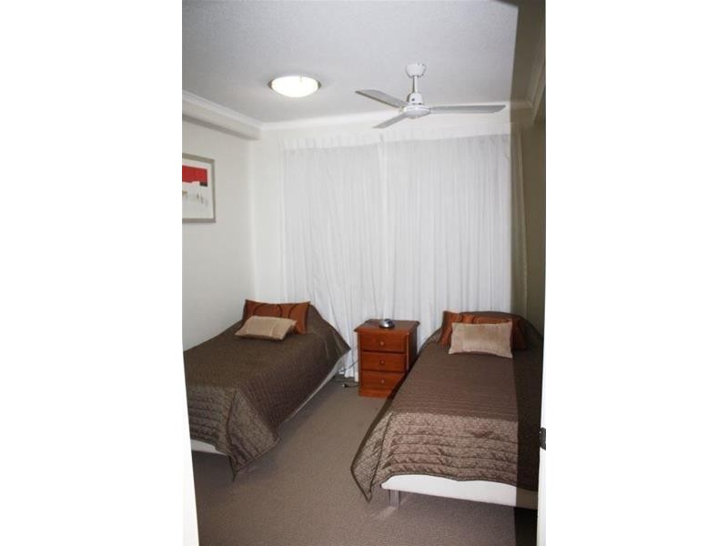 21 Cypress Avenue, Surfers Paradise QLD 4217