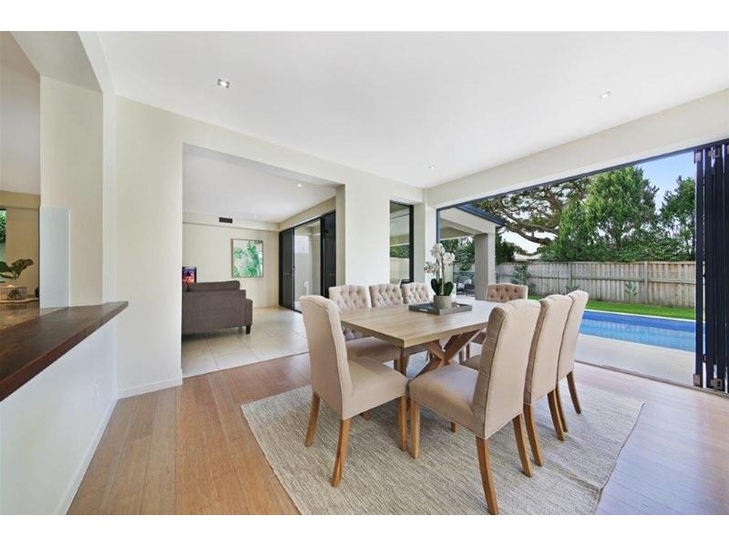 11 Durham Street, Southport QLD 4215