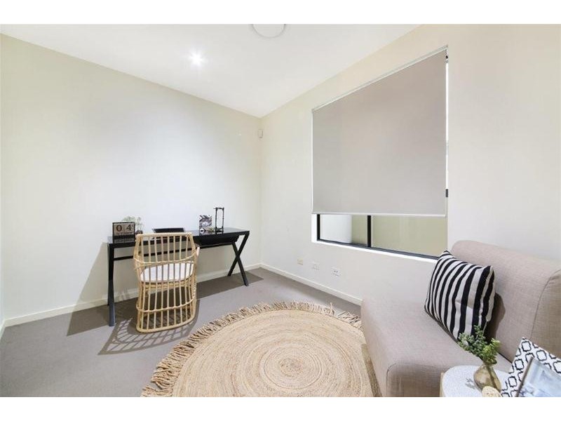 11 Durham Street, Southport QLD 4215