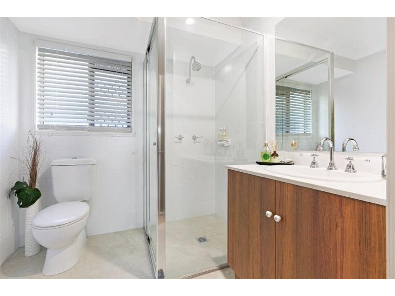 43 Reed Street, Ashmore QLD 4214