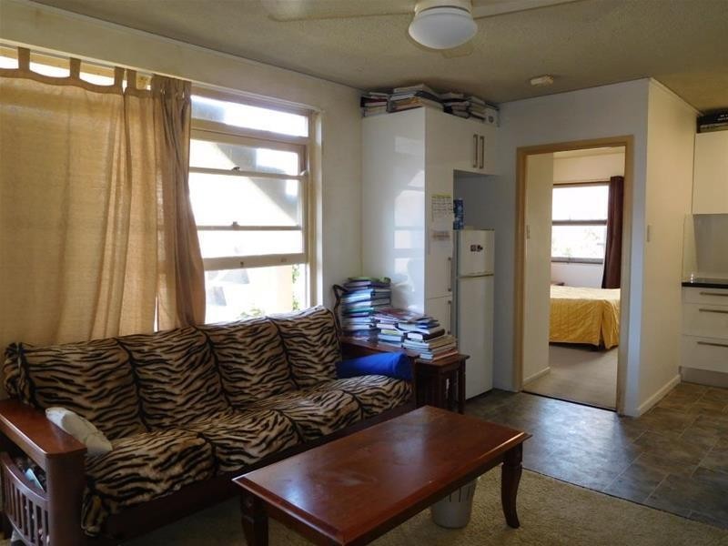 3 “Coobowie” 25 Watson Esplanade, Surfers Paradise QLD 4217