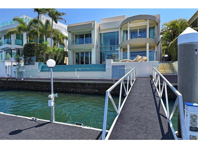 50 Admiralty Drive, Paradise Waters QLD 4217