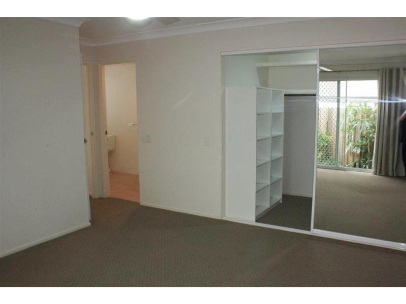 2/30 Birt Avenue, Surfers Paradise QLD 4217