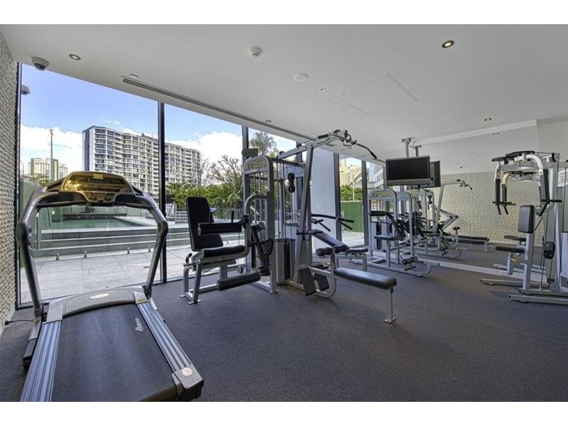 4 Wahroonga Place, Surfers Paradise QLD 4217