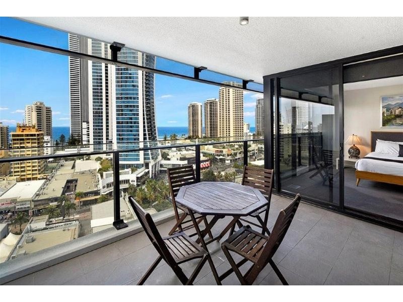 9 Ferny Avenue, Surfers Paradise QLD 4217