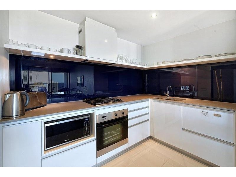 9 Ferny Avenue, Surfers Paradise QLD 4217