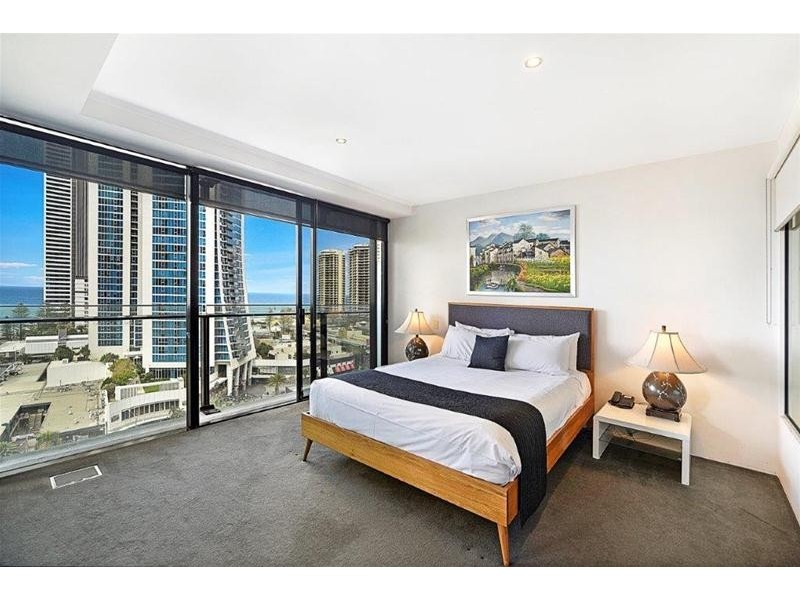 9 Ferny Avenue, Surfers Paradise QLD 4217