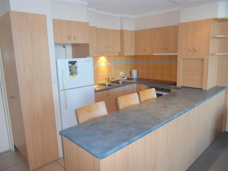 29 Northcliffe Terrace ‘The President’, Surfers Paradise QLD 4217