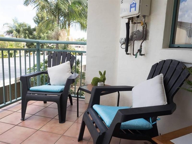 7/9 Stanhill Drive, Chevron Island QLD 4217