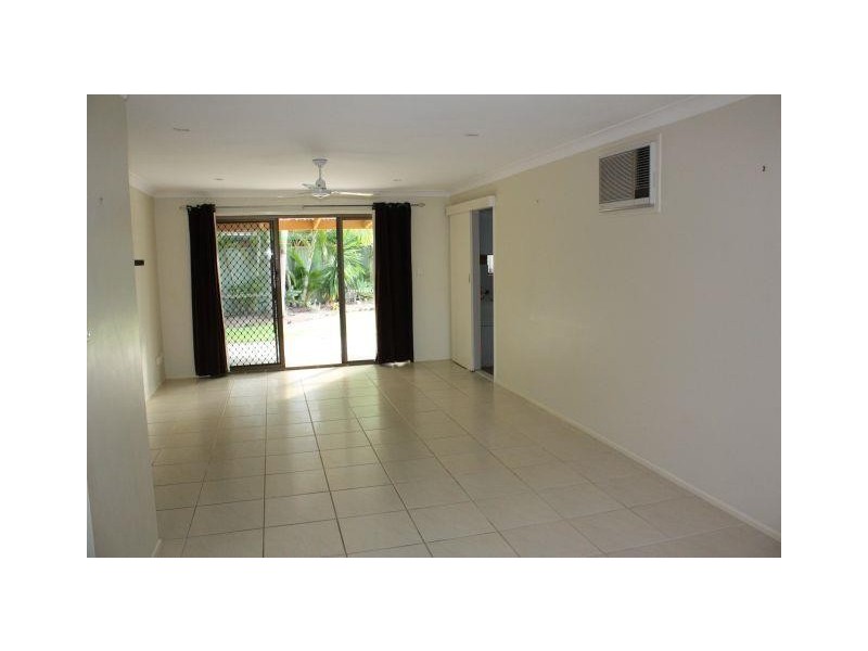 24 Wildwood Court, Bundall QLD 4217