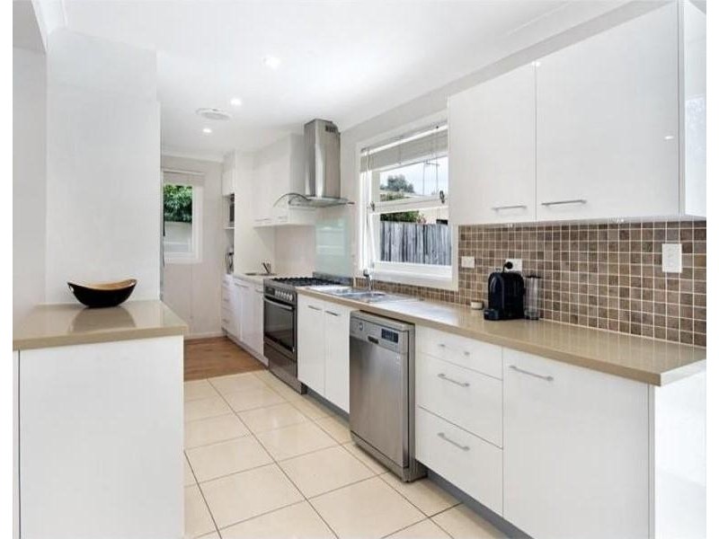 25 Brindisi Avenue, Isle Of Capri QLD 4217