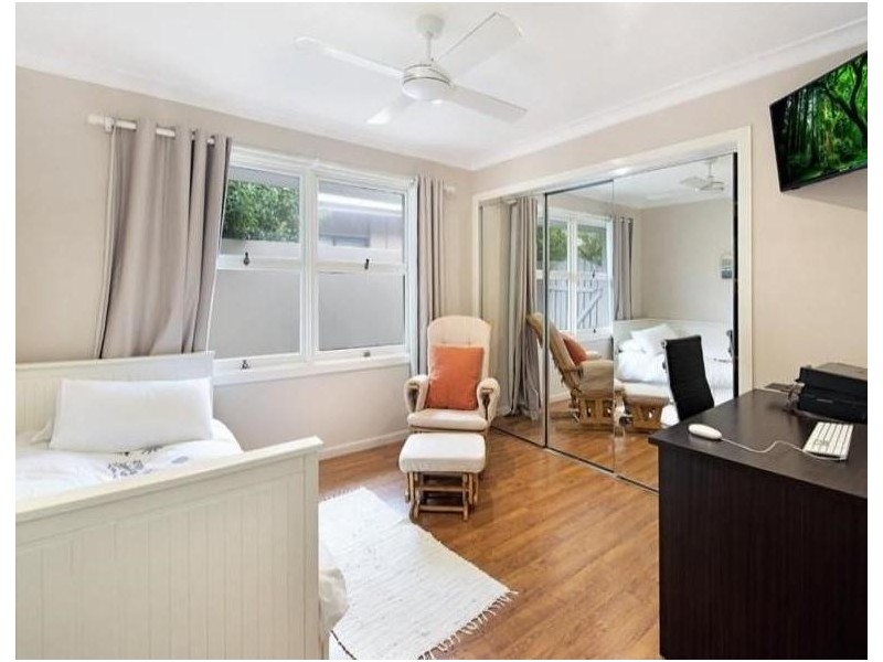 25 Brindisi Avenue, Isle Of Capri QLD 4217