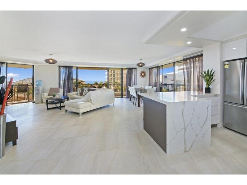 8 ‘Spinnaker’ 3554 Main Beach Parade, Main Beach QLD 4217