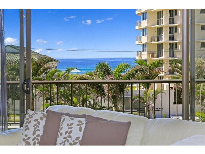 8 ‘Spinnaker’ 3554 Main Beach Parade, Main Beach QLD 4217