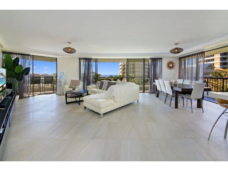 8 ‘Spinnaker’ 3554 Main Beach Parade, Main Beach QLD 4217