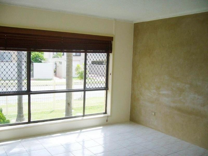 28 Sunrise Boulevard ‘Sunsand’, Surfers Paradise QLD 4217