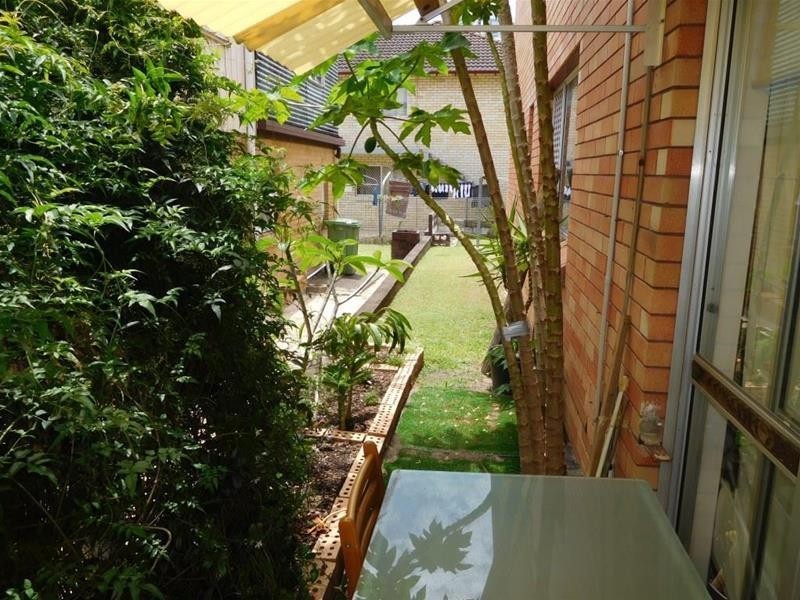 1/7 Sunrise Boulevard, Surfers Paradise QLD 4217