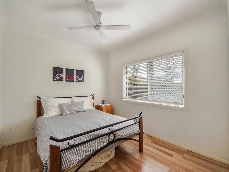 5 Ivor Court, Benowa QLD 4217