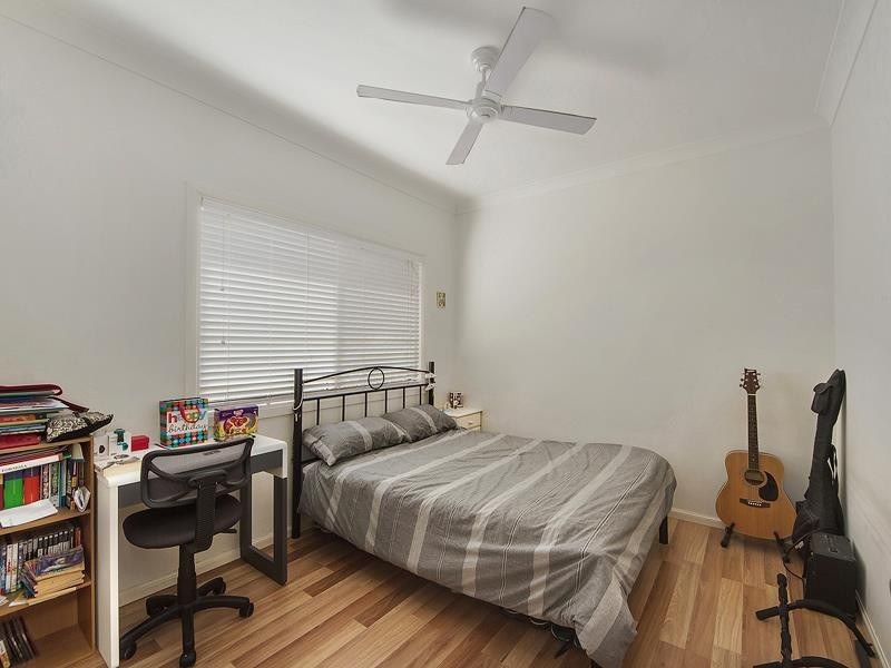 5 Ivor Court, Benowa QLD 4217