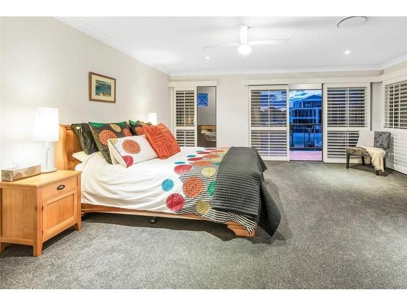 32 Norseman Court, Paradise Waters QLD 4217