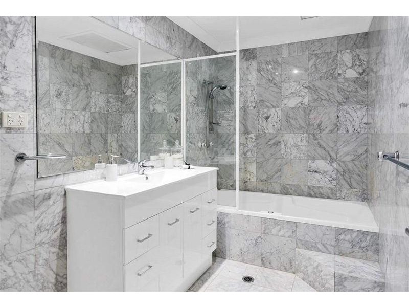 32 Norseman Court, Paradise Waters QLD 4217