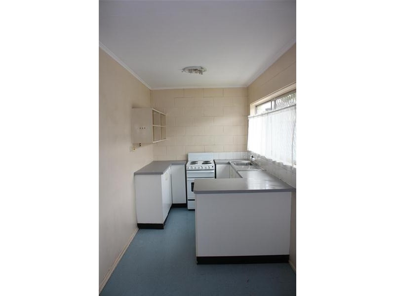 1/25 Leonard Avenue, Surfers Paradise QLD 4217