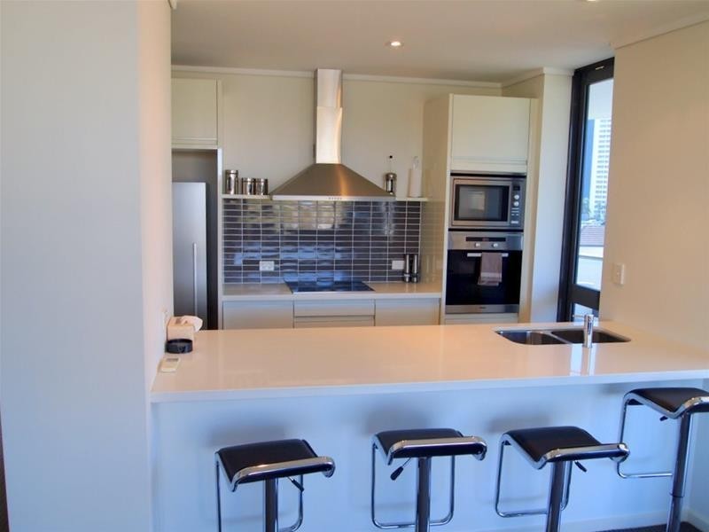 6 Tarcoola Crescent ‘Riva on Chevron’, Chevron Island QLD 4217