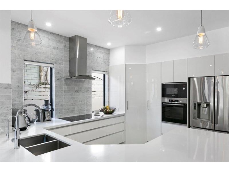 2/45 Paradise Island, Surfers Paradise QLD 4217