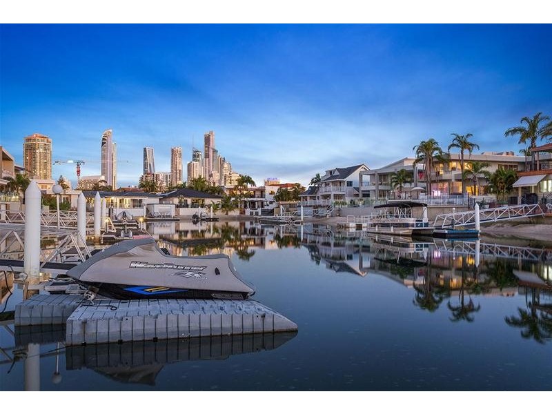 14 Seafarer Court, Paradise Waters QLD 4217