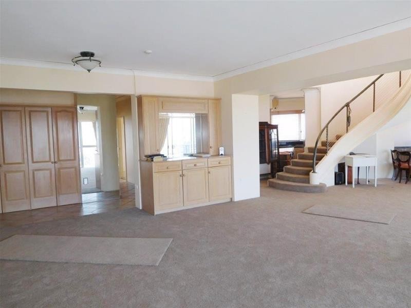 Penthouse ‘Edgewater 21 Peninsular Drive, Surfers Paradise QLD 4217