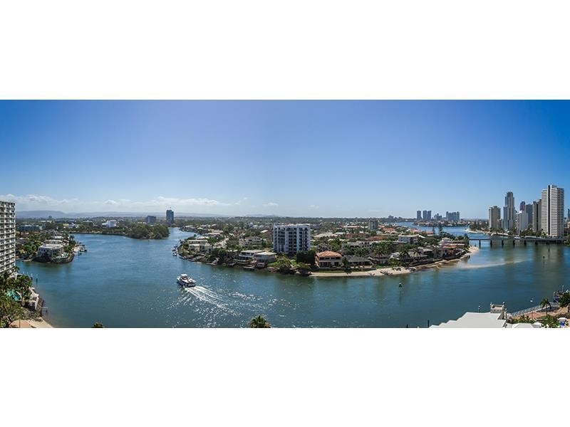 4 Wahroonga Place ‘Avalon’, Surfers Paradise QLD 4217