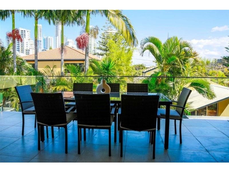 28 Blondell Avenue, Surfers Paradise QLD 4217