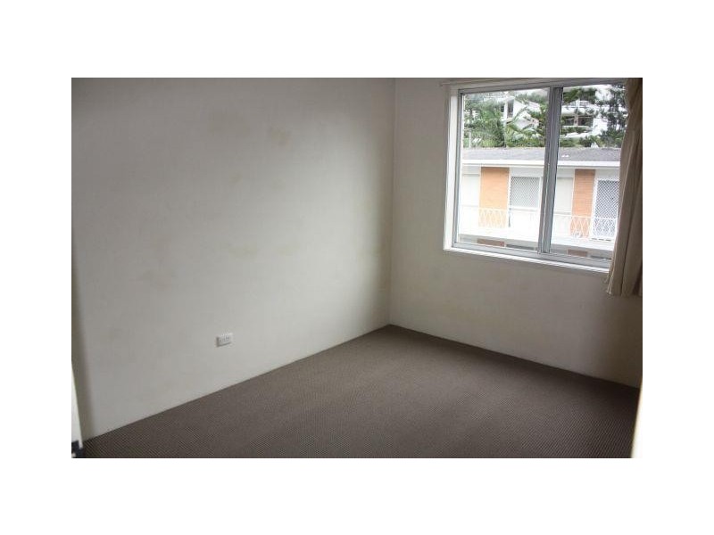 73 Old Burleigh Road, Surfers Paradise QLD 4217