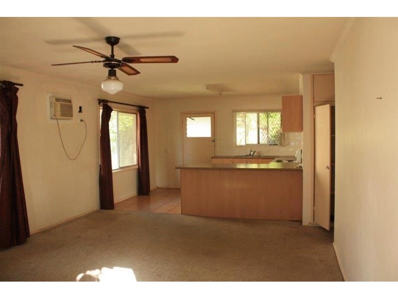 27 Sunset Boulevard, Surfers Paradise QLD 4217