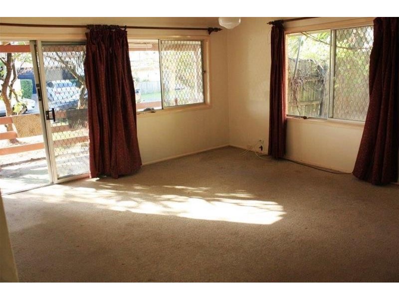 27 Sunset Boulevard, Surfers Paradise QLD 4217