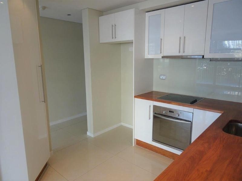 2H/3277 Surfers Paradise Boulevard, Surfers Paradise QLD 4217