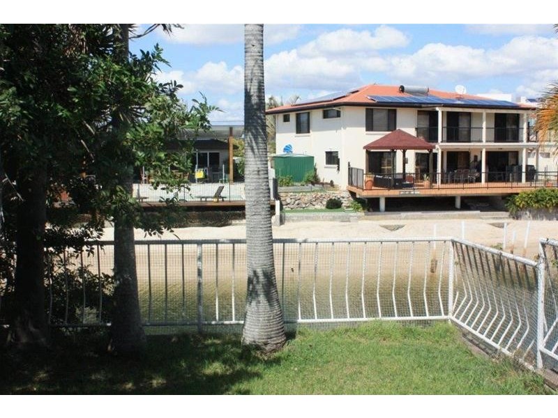 12 Carmel Court, Broadbeach Waters QLD 4218