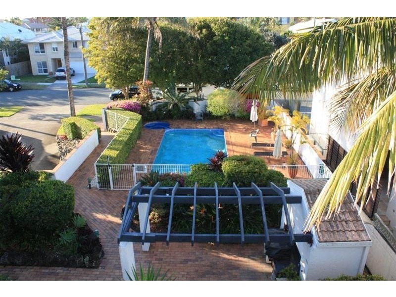 12/20 Ocean Street, Mermaid Beach QLD 4218