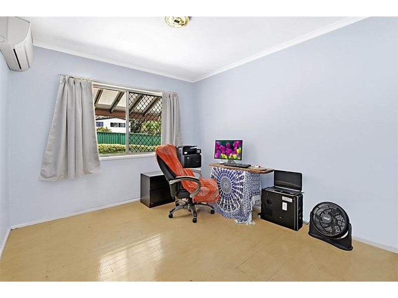 21 Kumbari Avenue, Southport QLD 4215